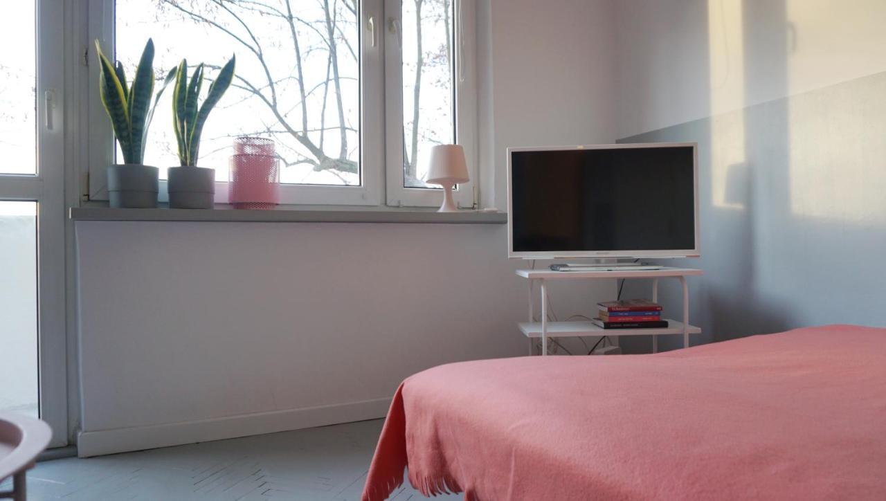 Lovely Madly Apartment クラクフ エクステリア 写真